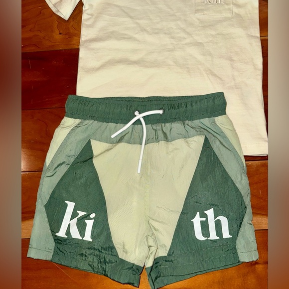 NWT Kith Green Swim Shorts and Cream Top Set - Picture 2 of 6